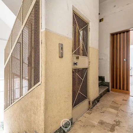 Enchanting Panoramic Retreat شقة