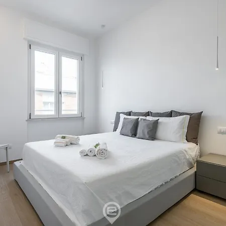 Enchanting Panoramic Retreat *